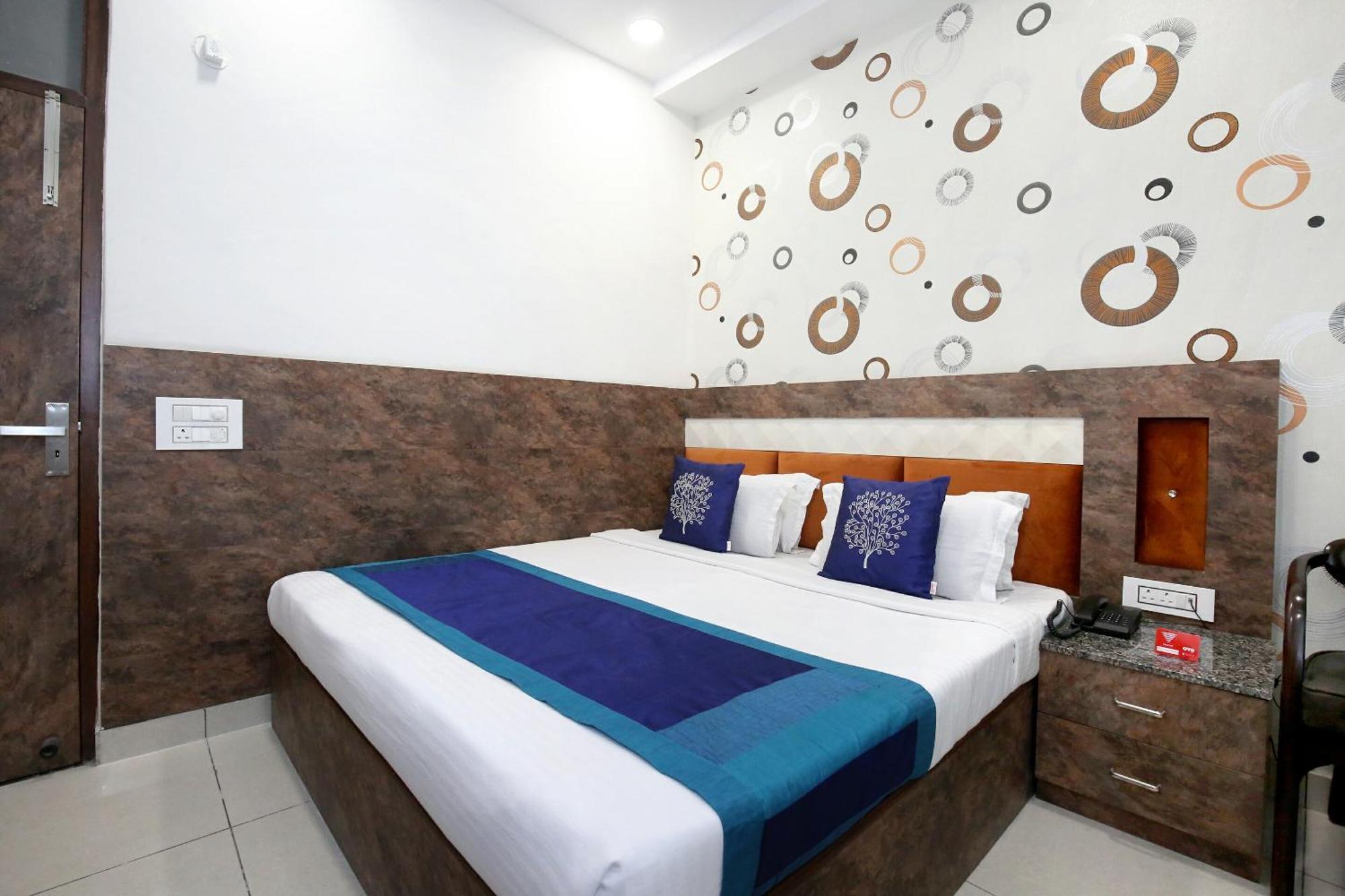 Oyo Hotel Obr Inn Лудхиана Экстерьер фото